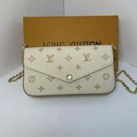 Picture of Louis Vuitton Handbags _SKUfw196540627fw